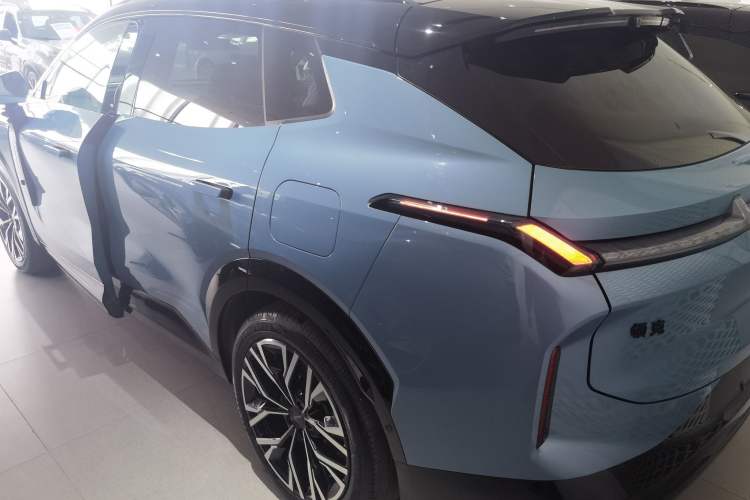 Used Lynk & Co 08 EM-P 2026 Model 210 Four-Wheel Drive Performance Ultra H7
