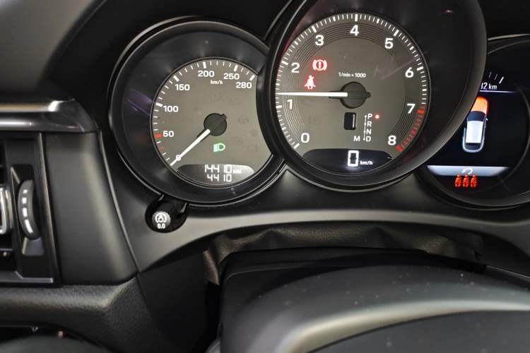 Used Porsche Macan 2023 Macan 2.0T