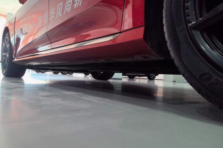 Used Hongqi H6 2023 2.0T ZhiZhen Edition
