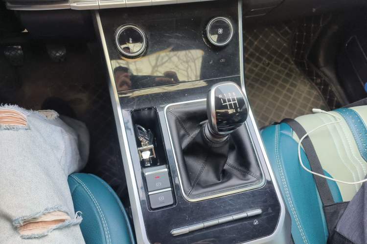 Used Chery Tiggo 8 2022 1.5 TCI Manual Special Edition 7-Seater