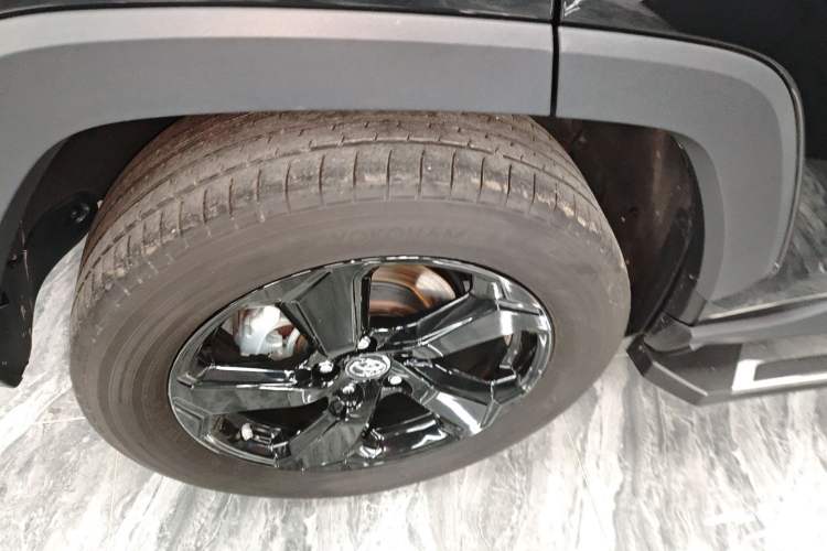 Used Toyota RAV4 2022 Dual-Engine 2.5L E-CVT Four-Wheel Drive Elite Plus Edition
