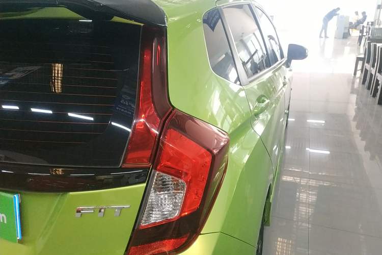Used Honda Fit 2018 1.5L CVT Trendy Run+ Edition