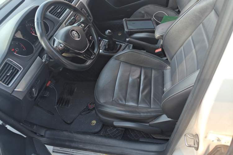 Used Volkswagen Lavida 2017 1.6L Manual Comfort Edition