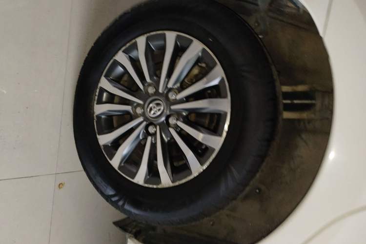 Used Toyota Corolla 2017 Revised Version 1.2T S-CVT GL-i