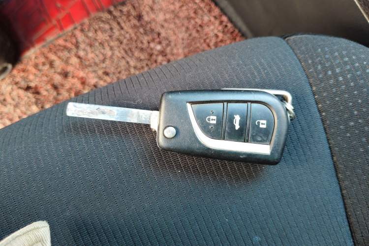 Used Toyota Corolla 2014 1.6L CVT GL
