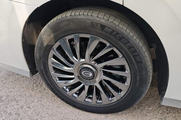 Used GAC Trumpchi M8 2023 Zongshi Series Dual-Motor YuZun Edition
