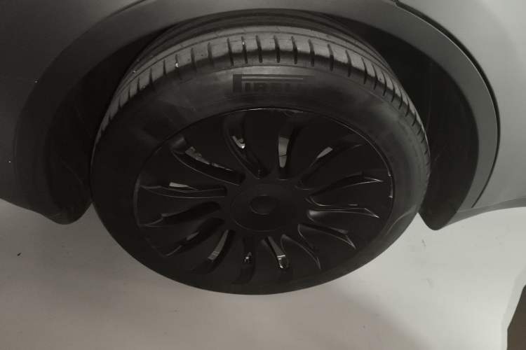 Used Tesla Model Y 2022 Rear-Wheel-Drive Version
