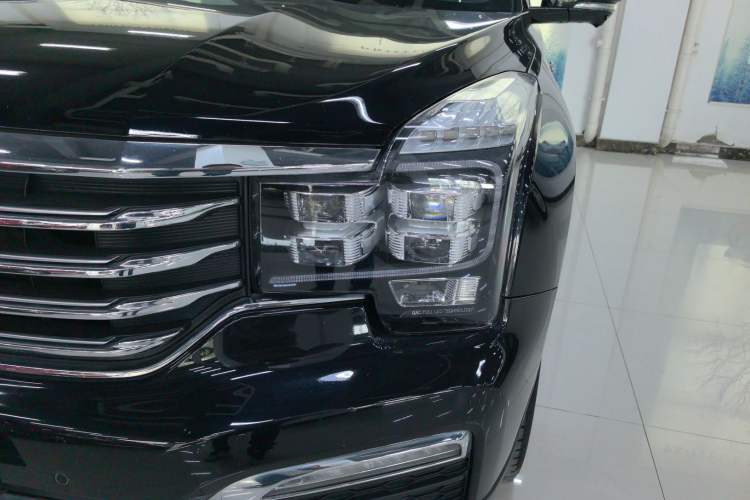 Used GAC Trumpchi GS8 2017 320T Two-Wheel Drive Luxury Smart Connectivity Version (7 Seats)