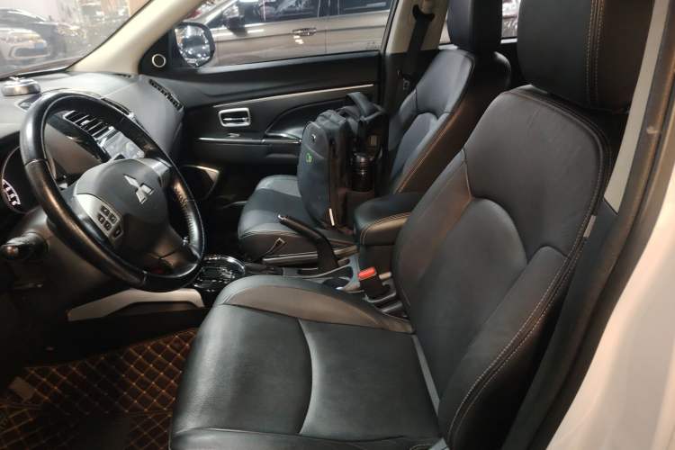 Used Mitsubishi ASX 2018 2.0L CVT Two-Wheel Drive Deluxe Edition
