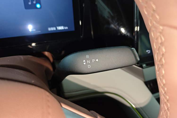 Used BYD Xia 2025 DM-i 1.5T 180km Excellence Model