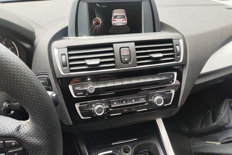 Used BMW 1 Series (Import) 2015 118i Urban Design Package