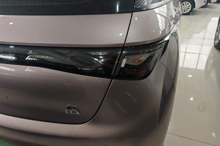 Used BYD Dolphin 2021 405 km Fashion Edition