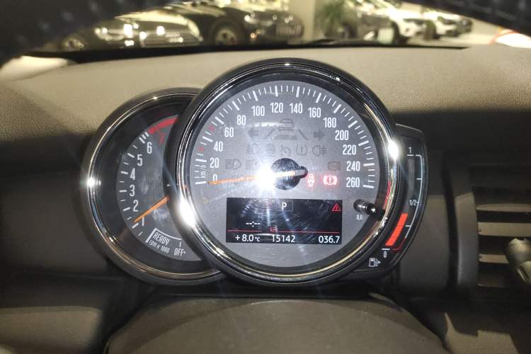 Used  MINI 2016 1.2T ONE Pioneer Edition
