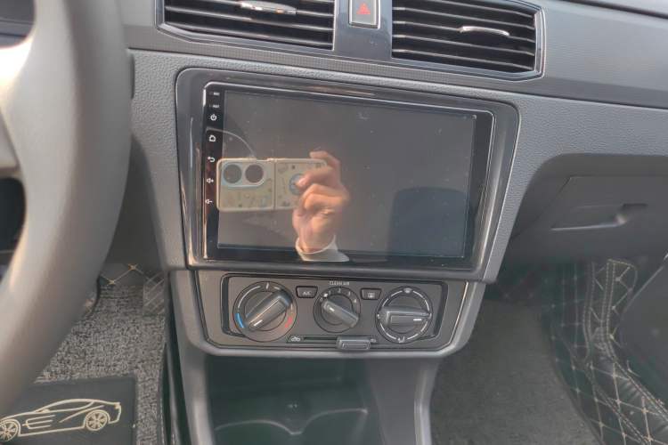 Used Volkswagen Santana 2018 1.5L Manual Fashion Edition
