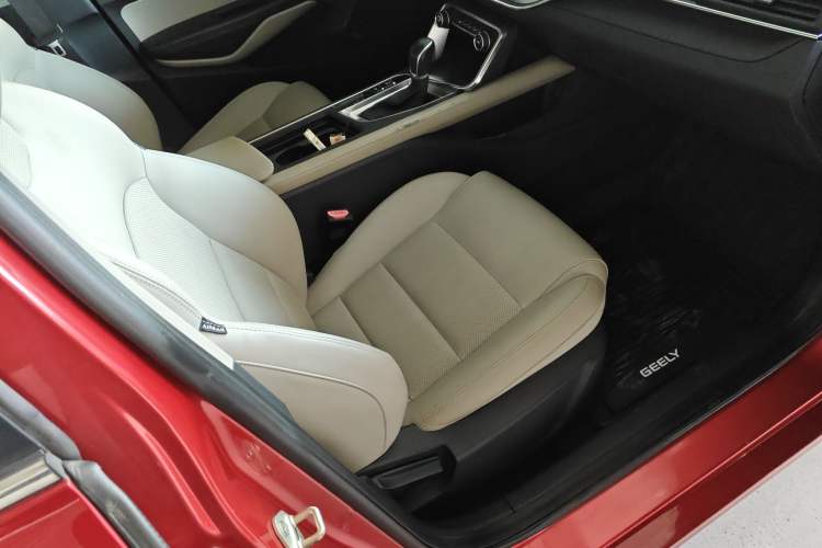 Used Geely Auto Binray 2018 14T CVT Colorful Edition
