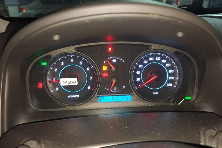 Used Chevrolet Captiva 2014 2.4L 4x4 Flagship Edition 7 Seats
