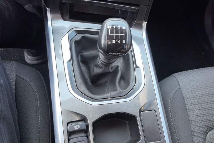 Used Haval H4 2019 1.5 GDIT Manual Elite Smart Connect Version China V Standard
