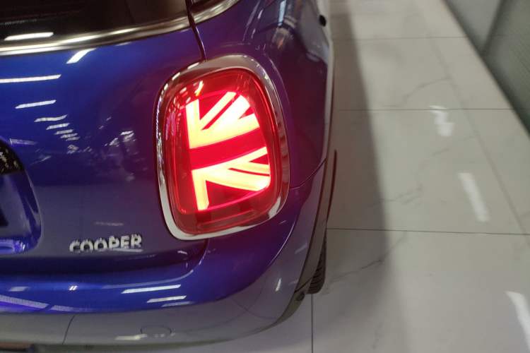 Used  MINI 2018 1.5T COOPER Classic Edition
