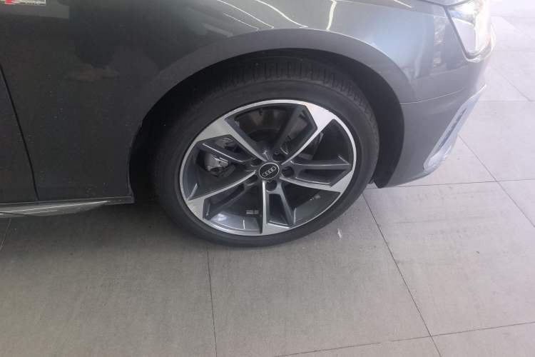 Used Audi A4L 2023 40 TFSI Fashion Dynamic Model