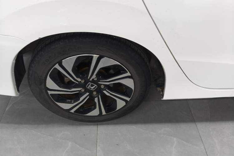 Used Honda Crider 2016 1.8L CVT Luxury Edition