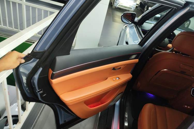 Used Hima AITO M7 2024 1.5T Intelligent Driving 4WD Pro Edition 5 Seats
