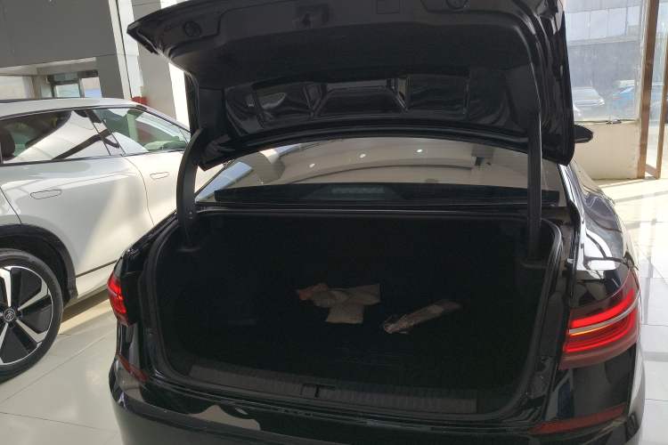 Used Volkswagen Passat 2023 330TSI Starry Elite Edition