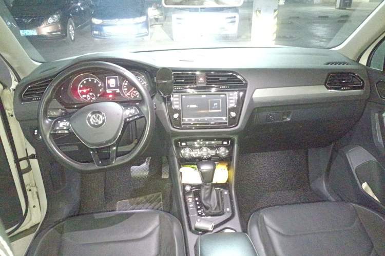 Used Volkswagen Tiguan L 2017 330TSI Automatic Two-Wheel Drive Comfort Edition
