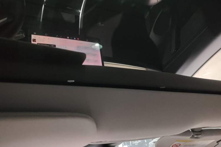 Used Tesla Model 3 2019 Standard Range Rear-Drive Upgraded Version
