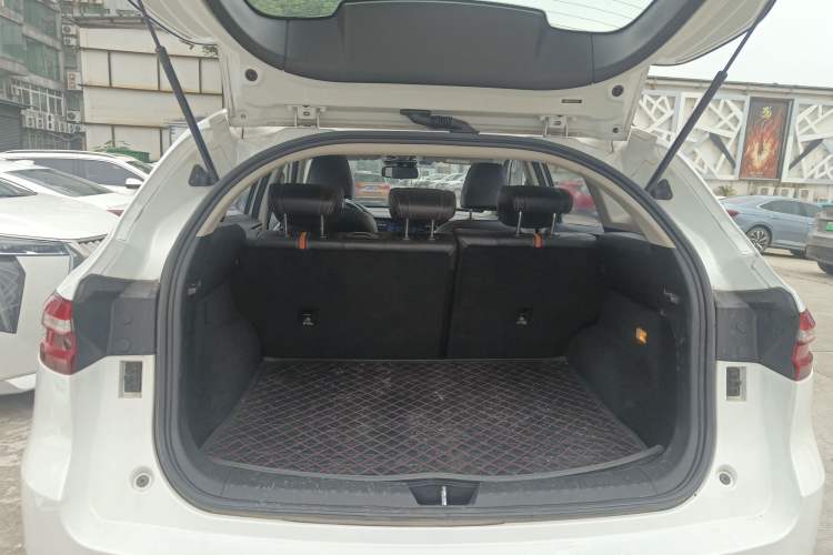 Used Haval F7 2021 1.5T Two-Wheel Drive iXuan
