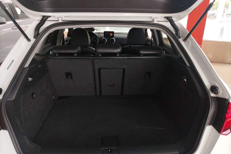 Used Audi A3 2019 Sportback 35 TFSI Fashion Edition China VI Emission Standard
