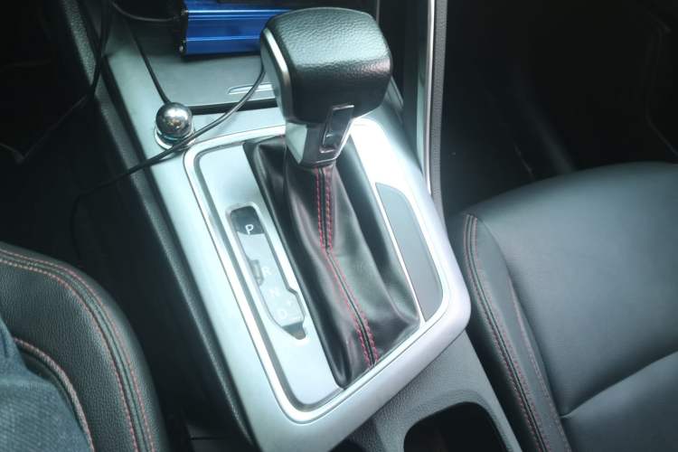 Used SAIC MAXUS T90 2021 2.0T Single-Turbo Automatic Two-Wheel Drive High-Ride Comfort Plus Long-Box Version
