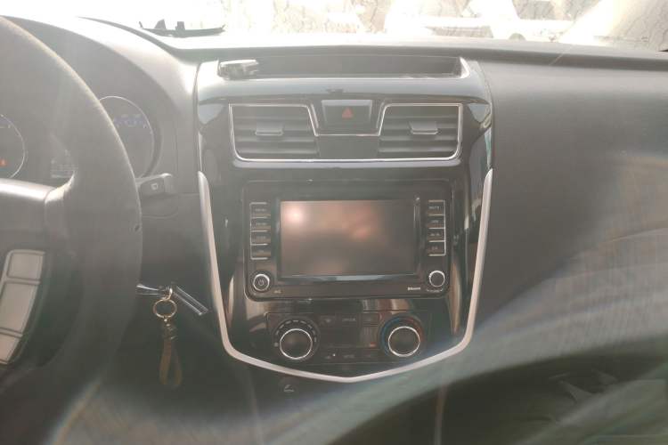 Used FORTHING F600 2016 F600L 2.0L Luxury Model