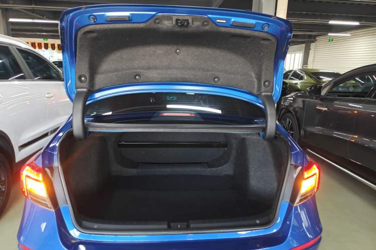 Used Honda Civic 2022 240TURBO CVT Dynamic Edition
