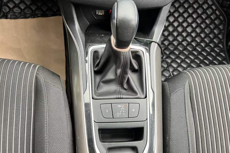 Used Peugeot 408 2015 1.2T Automatic Luxury Edition