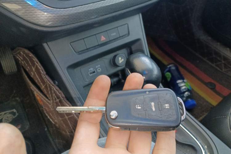 Used Roewe 360 2015 1.5L Automatic Luxury Edition
