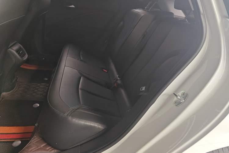 Used Buick Velite 6 2023 Revised Version 430 km Range – Commuter Edition