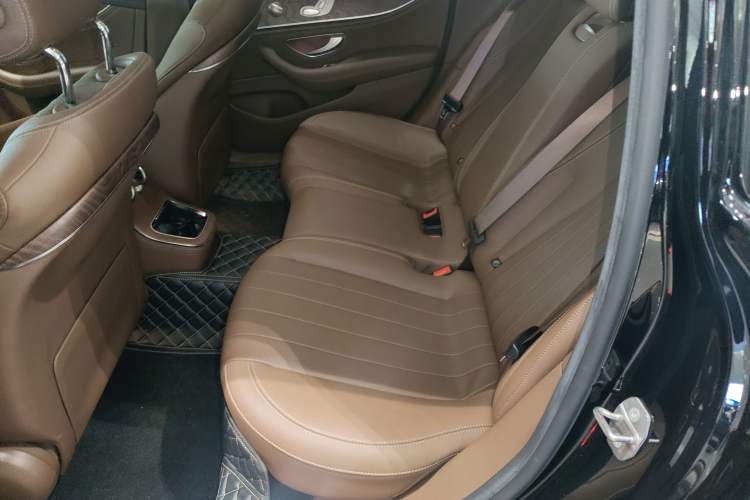 Used Mercedes-Benz E-Class 2023 E 300 L Luxury Model
