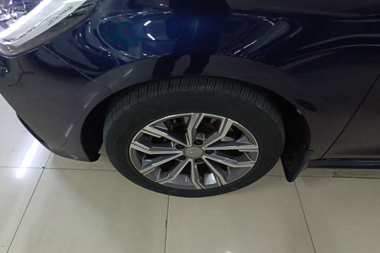 Used BYD Song MAX 2019 1.5T Automatic Smart Connect Ruiyi Sunroof Version 6 Seats China VI Standard
