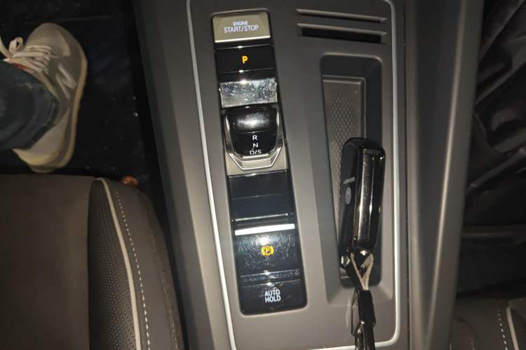 Used Volkswagen Golf 2023 Facelift 280TSI DSG R-Line Lite