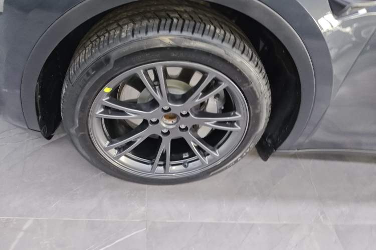 Used Tesla Model Y 2024 Rear-Wheel-Drive Version