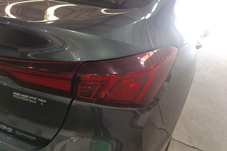 Used Changan Eado 2023 Changan Edition PLUS Blue Whale NE 1.4T GDI DCT Prestige Version
