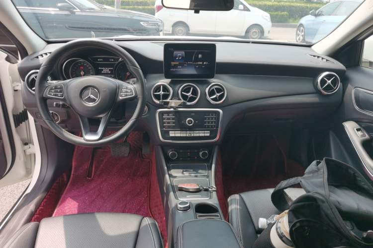 Used Mercedes-Benz GLA 2018 GLA 200 Fashion Model