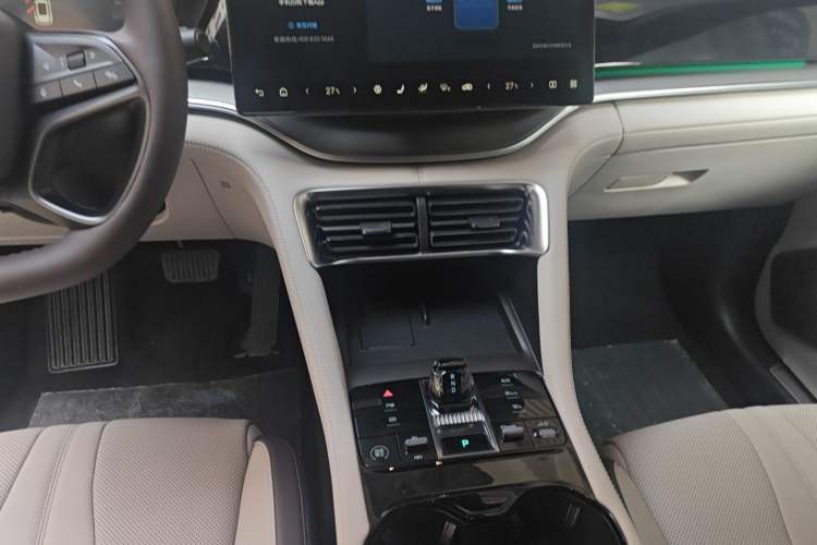 Used BYD Song PLUS New Energy 2025 DM-i Intelligent Driving 160KM Flagship Model