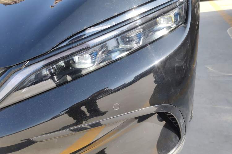 Used BYD Han 2022 EV Genesis Edition 715KM Front-Wheel-Drive Prestige Model
