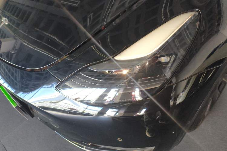 Used Tesla Model Y 2021 Long-Range All-Wheel-Drive Version