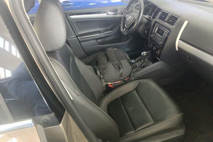 Used Volkswagen Sagitar 2015 1.6L Automatic Comfort Model