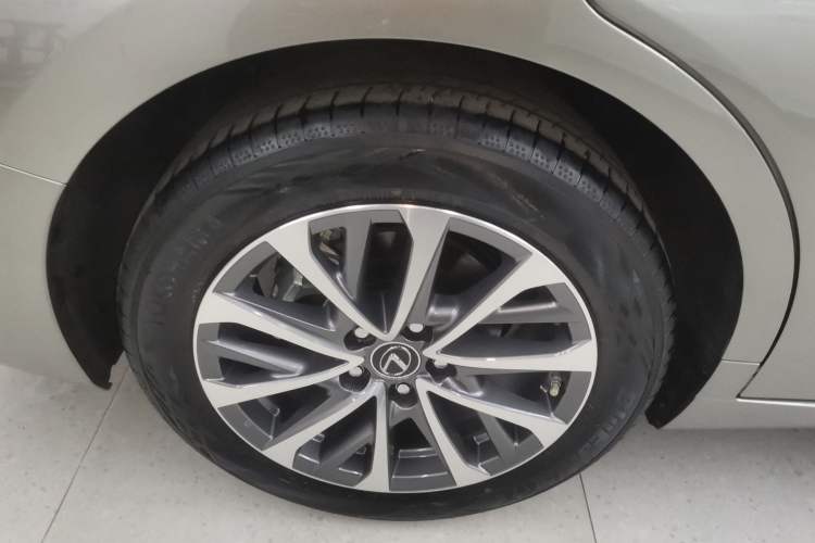 Used Lexus ES 2025 200 Premium Edition