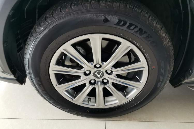 Used Lexus NX 2017 200 Front-Wheel-Drive X-Trail SE Edition
