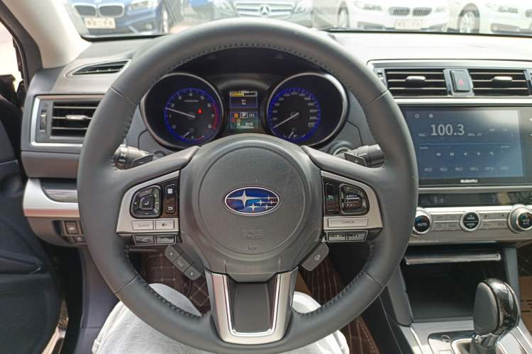 Used Subaru Legacy 2017 2.5i All-Wheel-Drive Glory Edition
