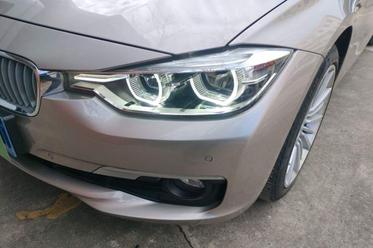 Used BMW 3 Series 2018 320Li Fashion Model
